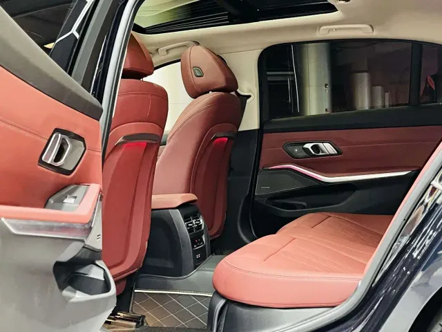 BMW 3 Series — Фото автомобиля 6