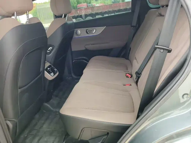 Chery Tiggo 8 PLUS — Фото автомобиля 16