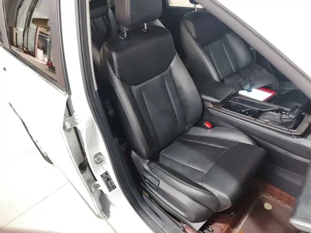 Wuling Jiachen — Фото автомобиля 24