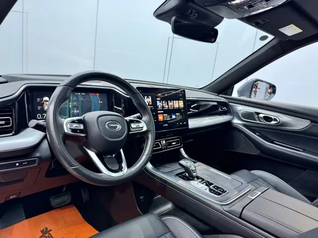 GAC Trumpchi GS8 — Фото автомобиля 8