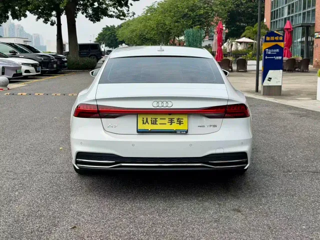 Audi A7 — Фото автомобиля 7