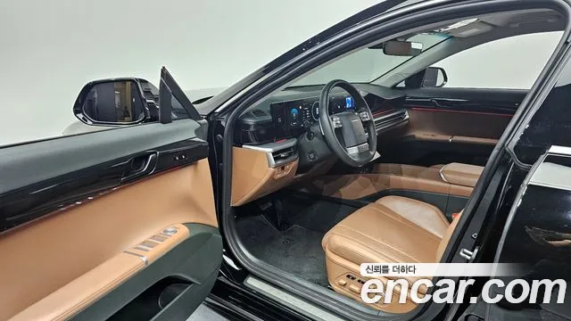 Hyundai Grandeur Grandeur (GN7) 2.5 Бензин 2WD — Фото автомобиля 10