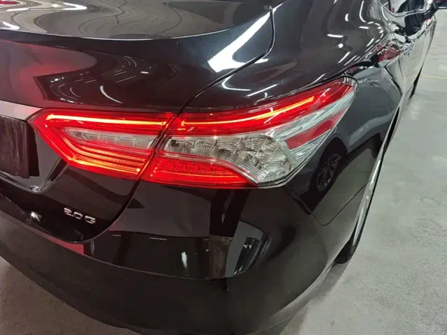 Toyota Camry — Фото автомобиля 7