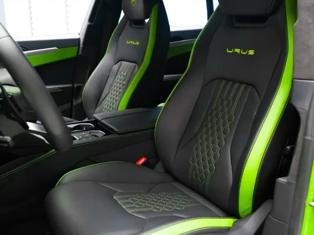 Lamborghini Urus — Фото автомобиля 17