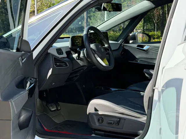 Volkswagen ID.3 — Фото автомобиля 6
