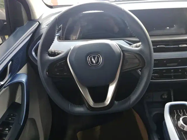 Changan Benben E-Star — Фото автомобиля 15