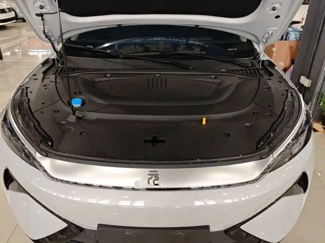 BYD Yuan PLUS — Фото автомобиля 19