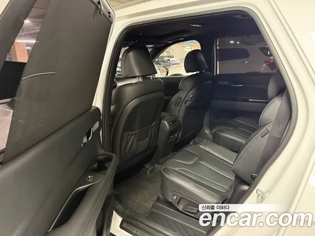 Hyundai Palisade — Фото автомобиля 12