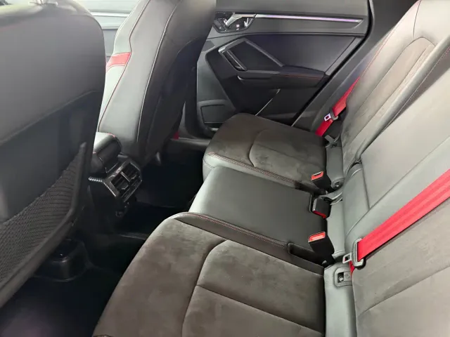 Audi Q3 — Фото автомобиля 7