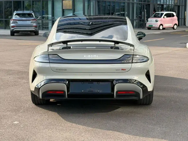 Xiaomi SU7 — Фото автомобиля 5