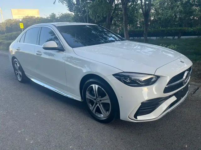 Mercedes-Benz C-Class — Фото автомобиля 3