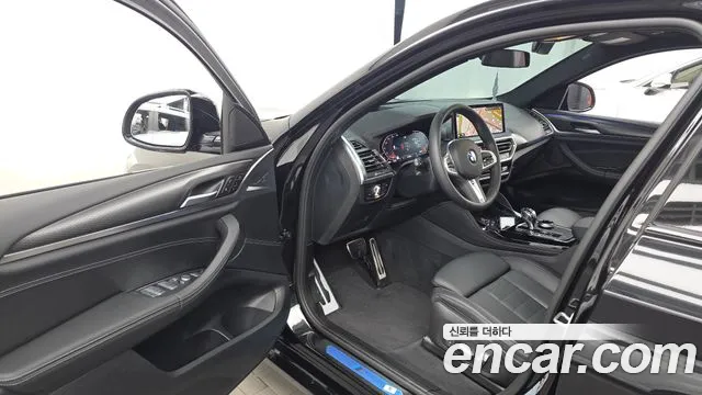 BMW X4 xDrive20i M Sport — Фото автомобиля 8
