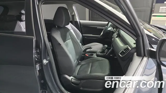 Kia Seltos — Фото автомобиля 17