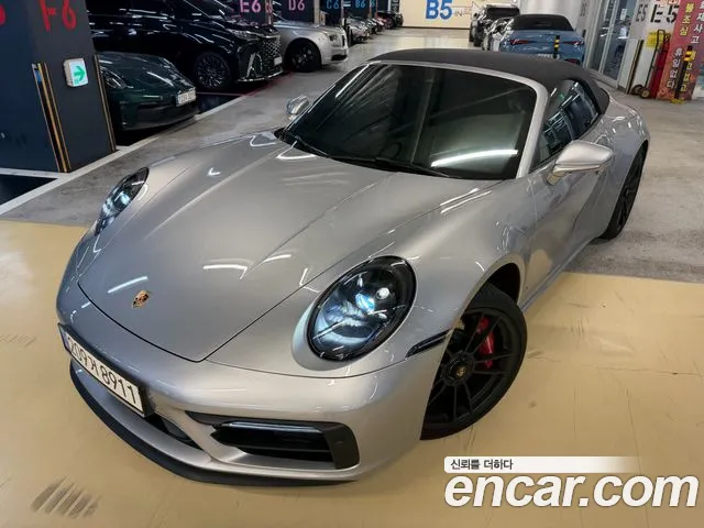 Фотография автомобиля — Porsche 911 992