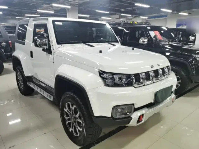 BAIC BJ40 — Фото автомобиля 3