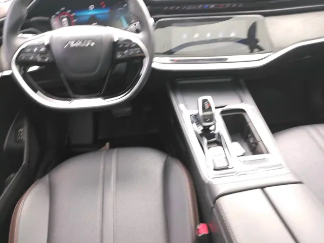 Dongfeng Yixuan MAX — Фото автомобиля 6