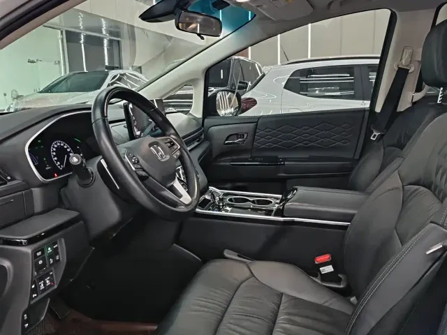 Honda Elysion — Фото автомобиля 5