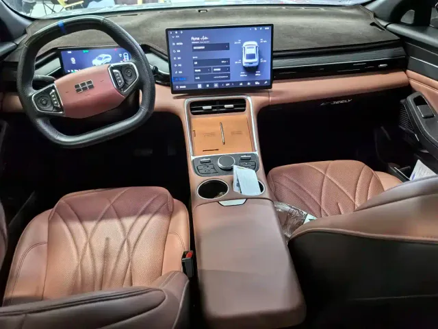 Geely Galaxy L6 — Фото автомобиля 9