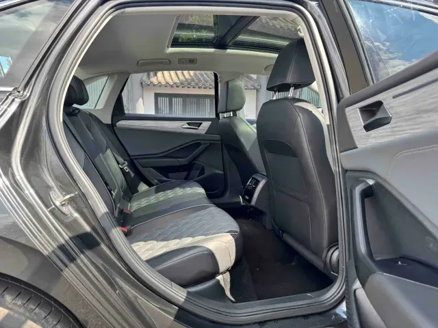 Volkswagen Sagitar — Фото автомобиля 9