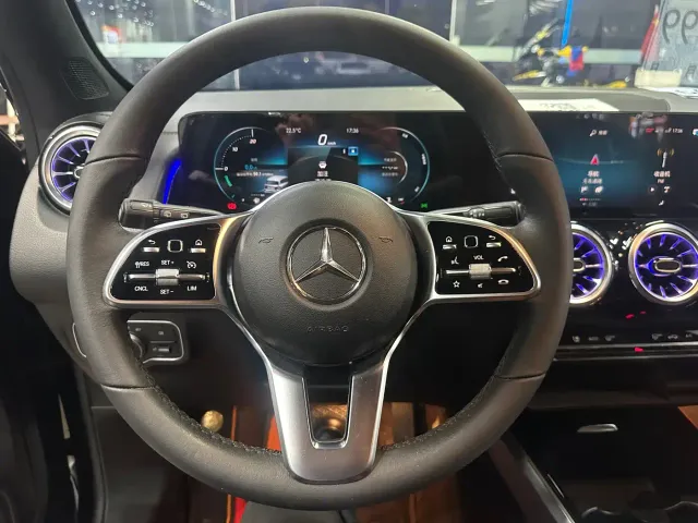 Mercedes-Benz GLB-Class — Фото автомобиля 4