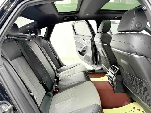 Audi A6L — Фото автомобиля 9