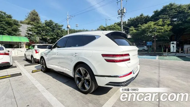 Genesis GV80 3.5T Бензин AWD — Фото автомобиля 3