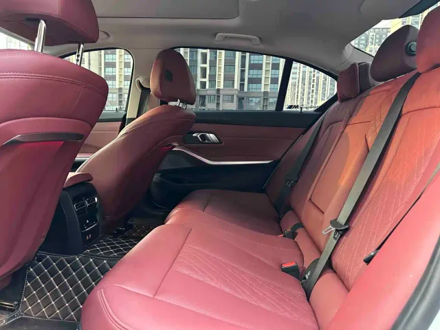 BMW 3 Series — Фото автомобиля 4
