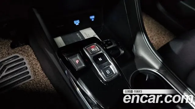 Hyundai Sonata — Фото автомобиля 9