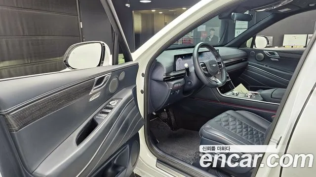 Genesis GV80 — Фото автомобиля 11