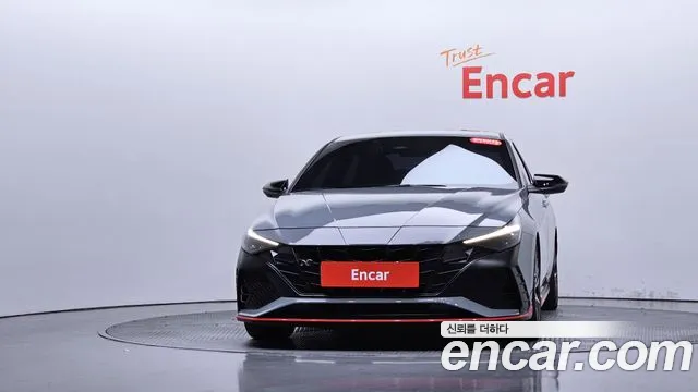 Hyundai AVANTE — Фото автомобиля 3