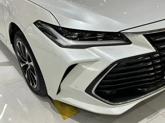 Toyota Avalon — Фото автомобиля 14