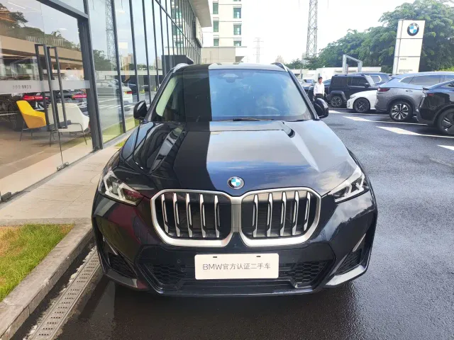 BMW BMW X1 2023 sDrive25Li M Sport Package — Фото автомобиля 9