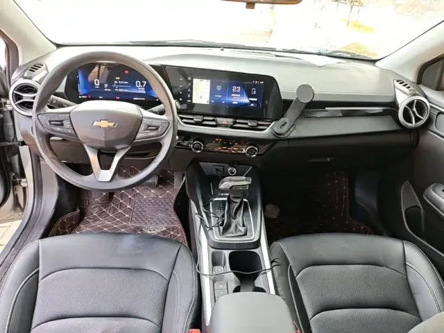Chevrolet Monza 2023 1.5L DCT Enjoyment Edition — Фото автомобиля 5