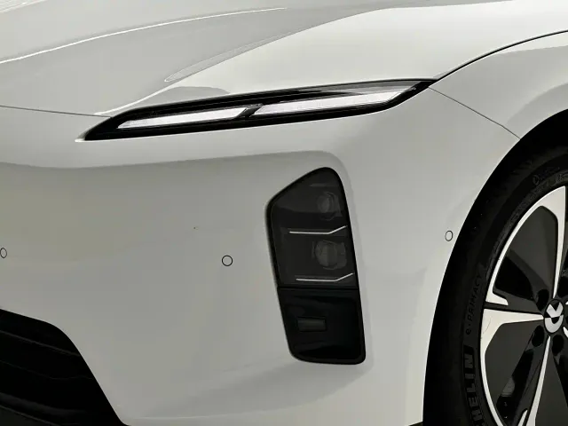 Nio ET5 — Фото автомобиля 19