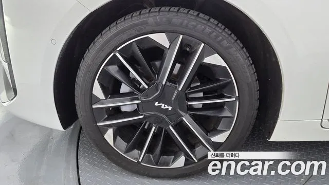 Kia K8 Signature — Фото автомобиля 5
