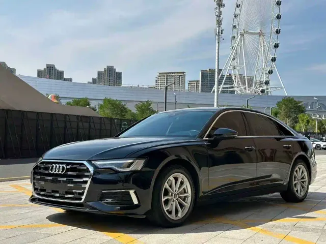 Фотография автомобиля — Audi A6L