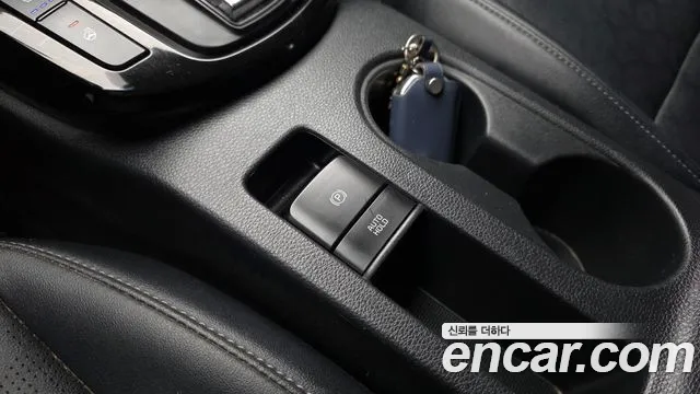 Kia Seltos New — Фото автомобиля 25
