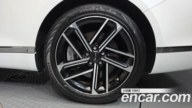 Genesis G80 Бензин 2.5 турбо AWD — Фото автомобиля 19
