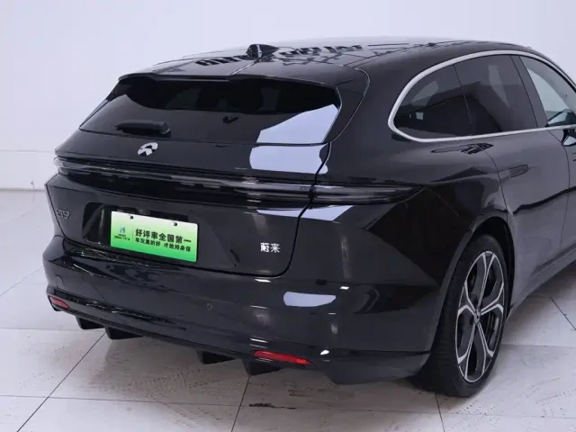 Nio ET5 Touring — Фото автомобиля 8