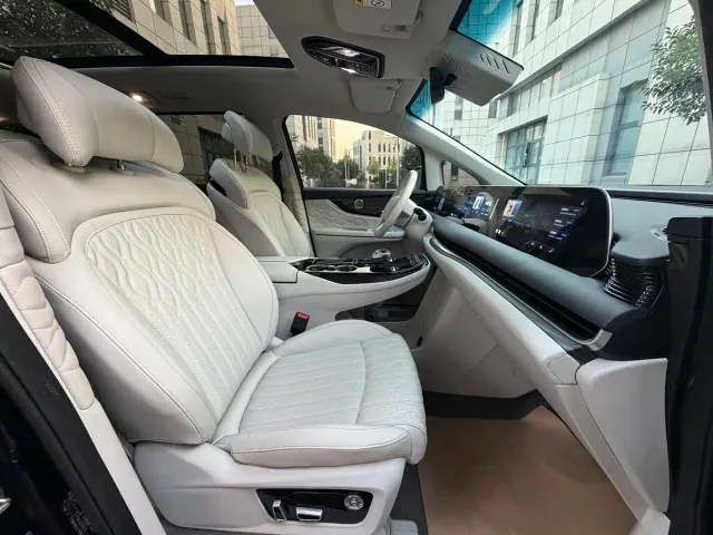 Forthing Xinghai V9 — Фото автомобиля 29