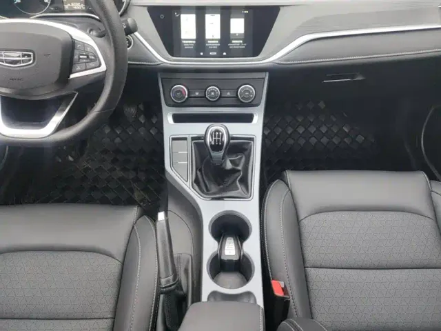 Geely Emgrand 2021 UP 1.5L Manual Comfort — Фото автомобиля 16