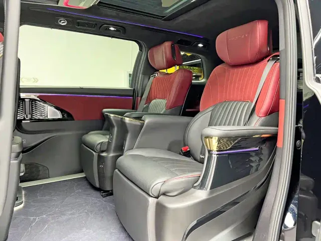 GAC Trumpchi M8 — Фото автомобиля 17