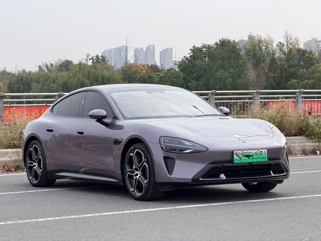 Xiaomi SU7 — Фото автомобиля 3