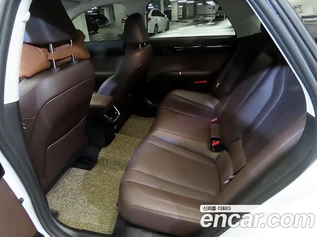 Hyundai Grandeur GN7 — Фото автомобиля 7