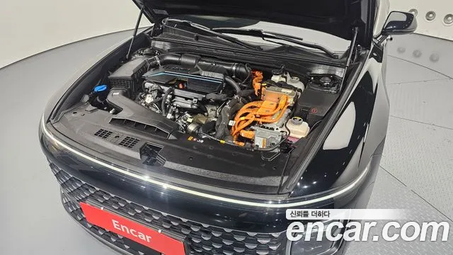 Hyundai Grandeur GN7 — Фото автомобиля 6