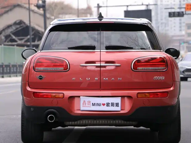 MINI Clubman — Фото автомобиля 5