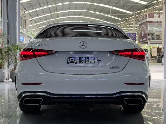 Mercedes-Benz C-Class — Фото автомобиля 8