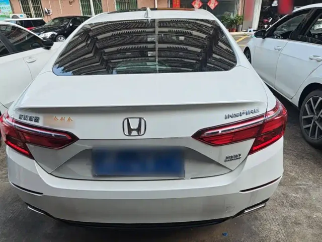 Honda Inspire — Фото автомобиля 5