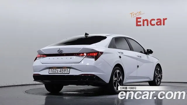 Hyundai AVANTE Modern — Фото автомобиля 2
