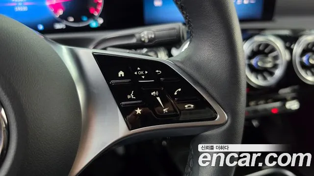 Mercedes-Benz A-Class W177 — Фото автомобиля 23